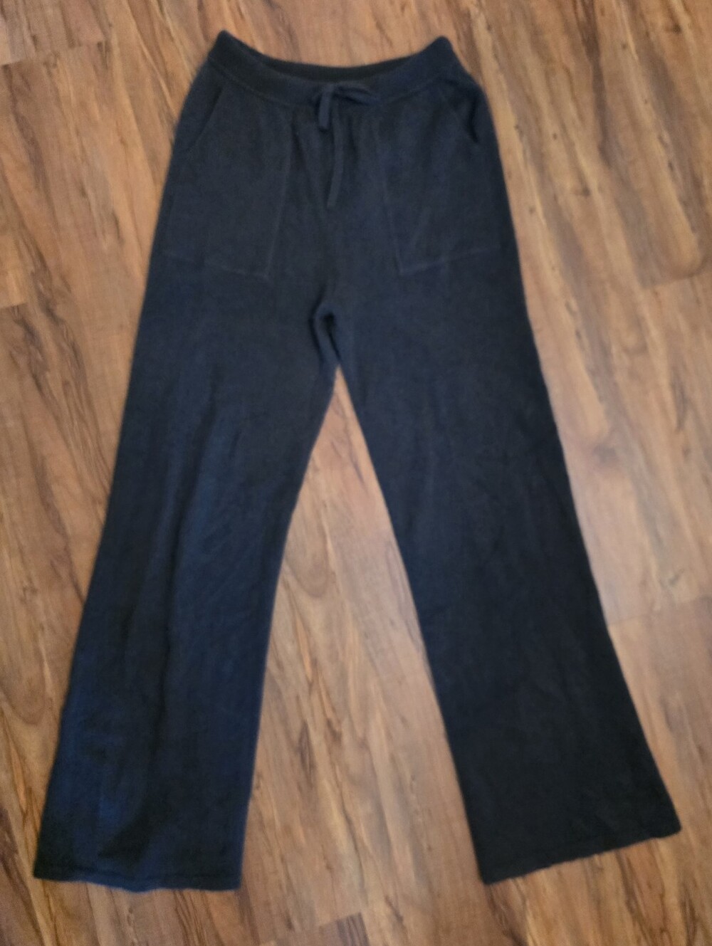 TSE 100% Cashmere Wide-Leg Knit Lounge Pants - Picture 3 of 6